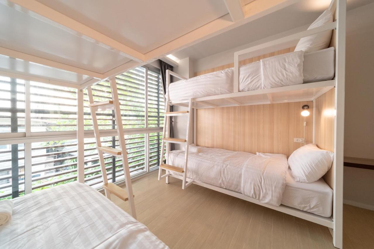 Kitzio House Hotel Huai Kwang Bangkok Extérieur photo
