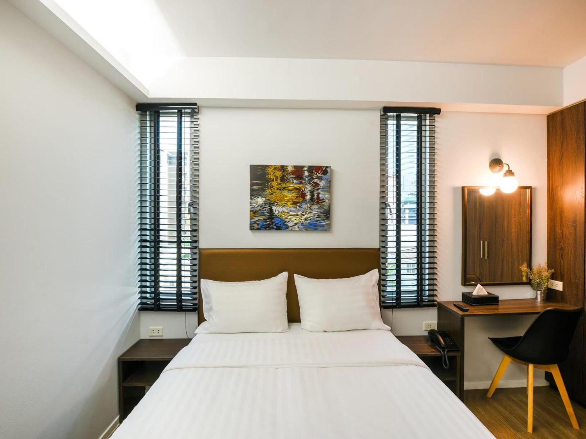 Kitzio House Hotel Huai Kwang Bangkok Extérieur photo