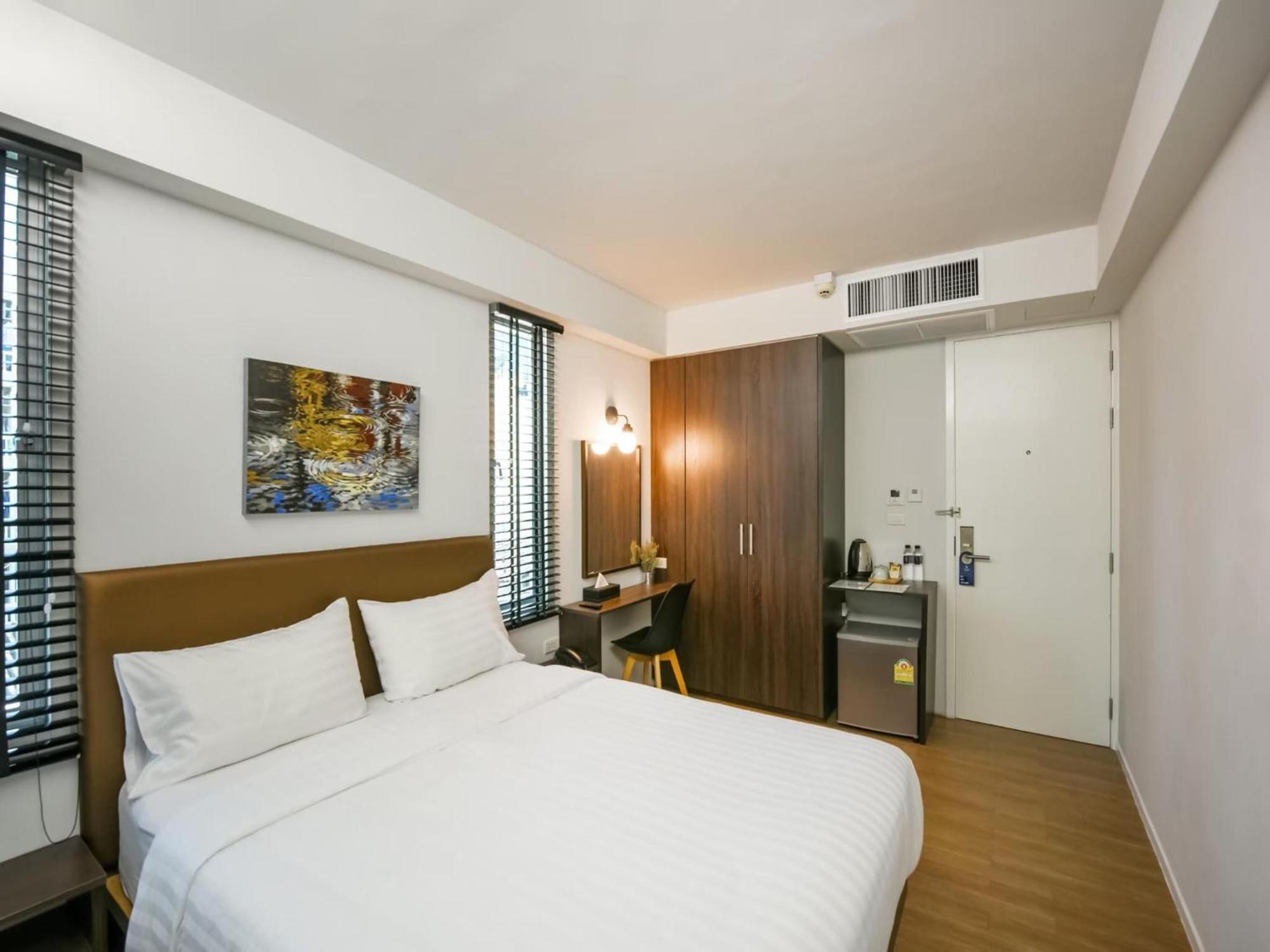 Kitzio House Hotel Huai Kwang Bangkok Extérieur photo