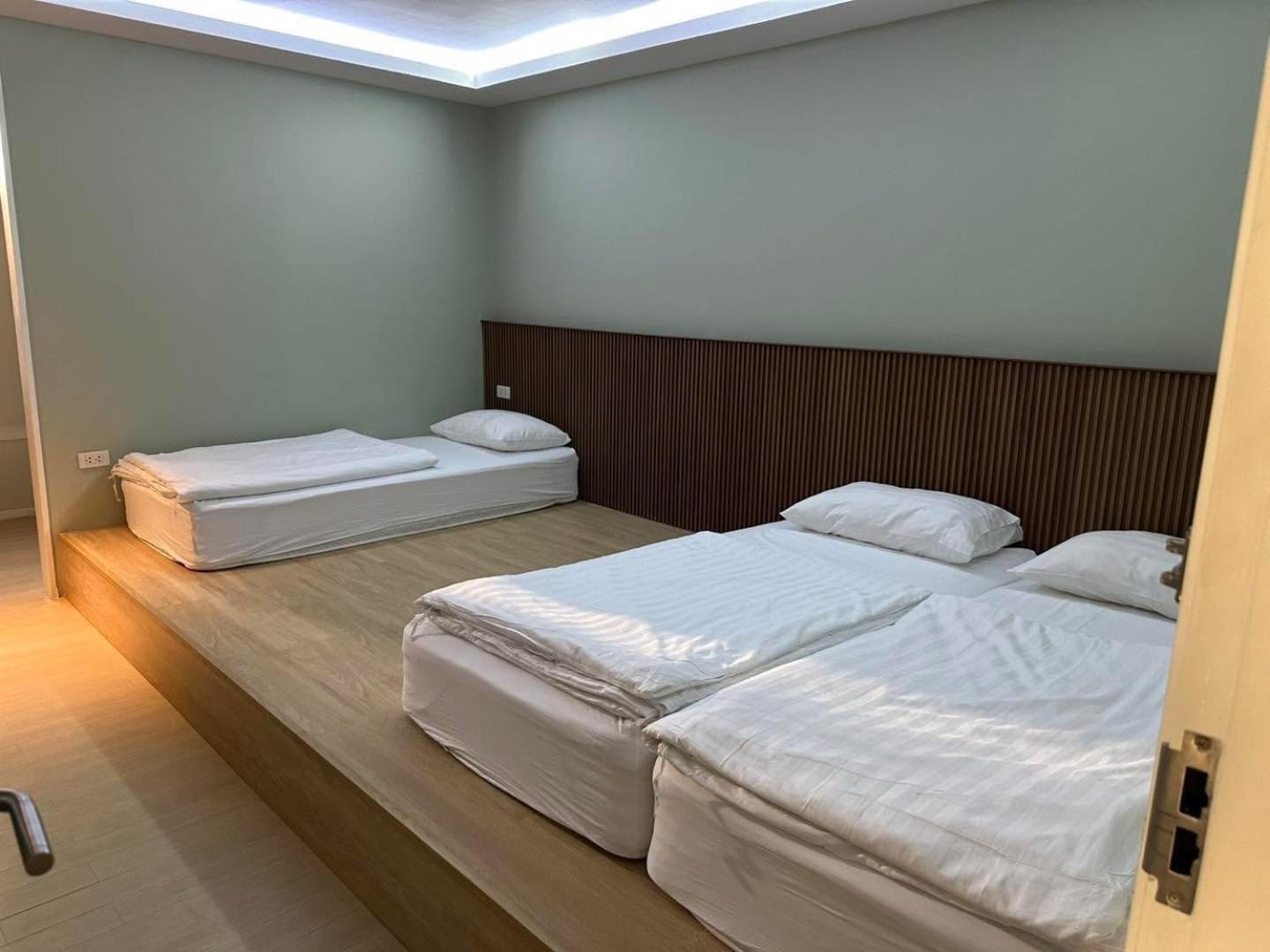 Kitzio House Hotel Huai Kwang Bangkok Extérieur photo